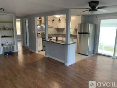 Main picture of 1833 Lillian Dr