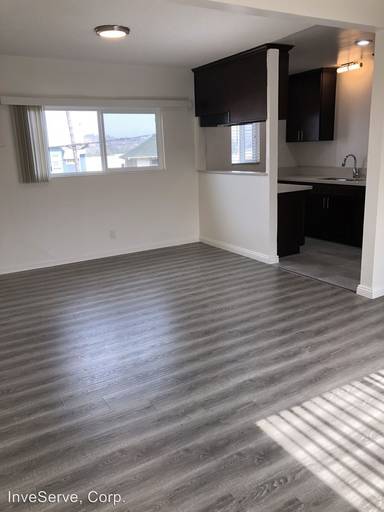 Main picture of 3210 Pasadena Ave