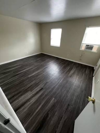 Main picture of 1000 Sunnyside Ave