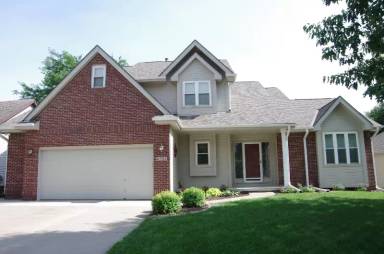 Main picture of 2703 Blackhawk Dr