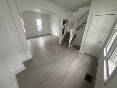 Main picture of 10324 Harvard Ave