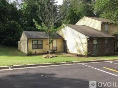 Main picture of 133 Sandalwood Cir