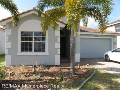 Main picture of 2264 SW Newport Isles Blvd