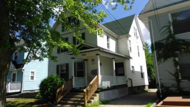 Main picture of 722 Arbor St