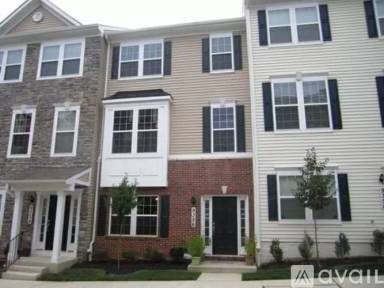 Main picture of 9354 Paragon Way