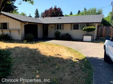 Main picture of 306 Owosso Dr