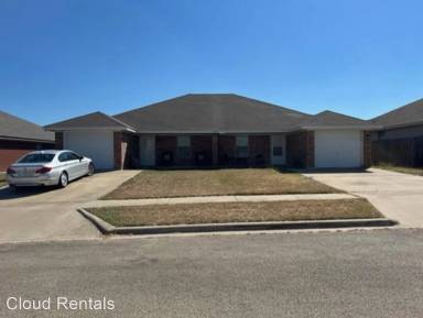 Main picture of 3804A Uvalde Dr