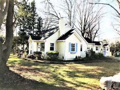 Main picture of 2300 Kensington Dr