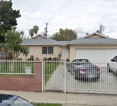 Main picture of 20515 Vose St