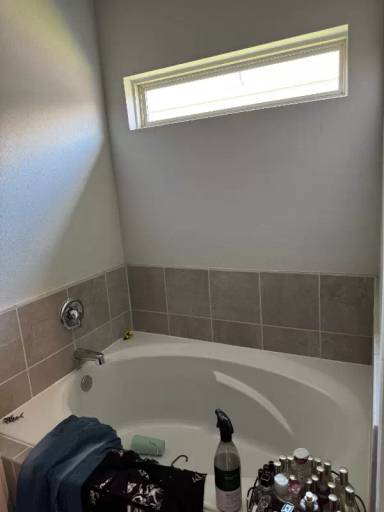 Main picture of 8434 Baywatch Cir
