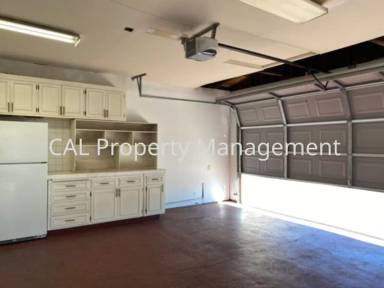 Main picture of 1769 Luxton St