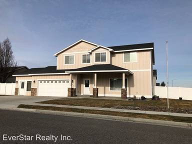 Main picture of 4403 Artesia Dr