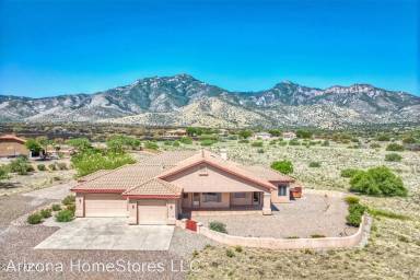 Main picture of 5821 E Silver Leaf Ct