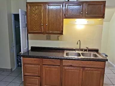 Main picture of 2819 11th Ave S