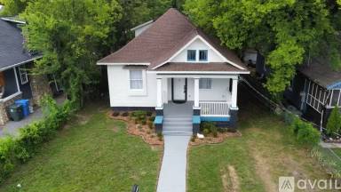 Main picture of 2205 Kirby Ave