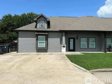 Main picture of 204 Mason Dr