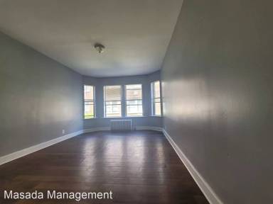 Main picture of 46 N Waller Ave
