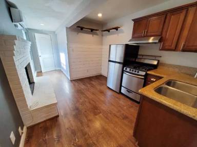 Main picture of 1428 Hemlock Ave