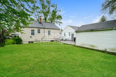 Main picture of 2317 Parkwood Ave