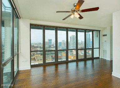 Main picture of 650 W Fulton St