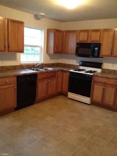 Main picture of 154 Radle Rd