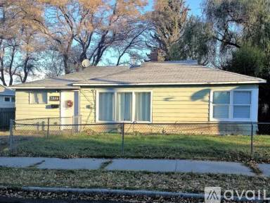 Main picture of 946 Linda Ln