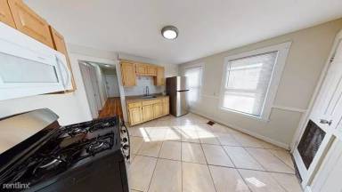Main picture of 109 Capen St