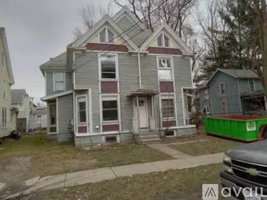 Main picture of 453 Spaulding St