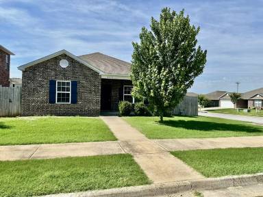 Main picture of 6605 SW Warrington Rd