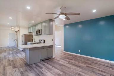 Main picture of 1736 Dahlia Ave