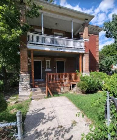 Main picture of 2018 E 30th St