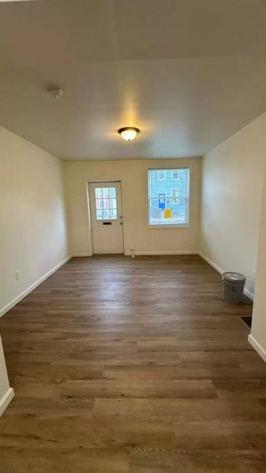 Main picture of 20 S 4th St