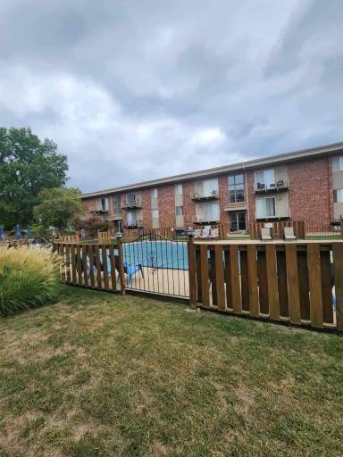 Main picture of Somerset Apartments