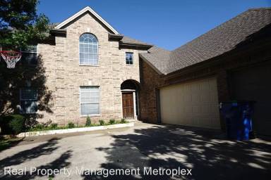 Main picture of 4409 Mitchell Ln