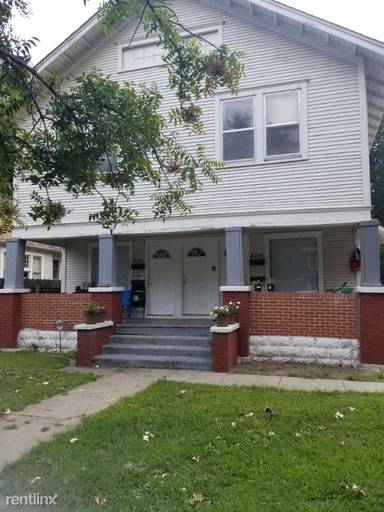 Main picture of 888 N Nims St