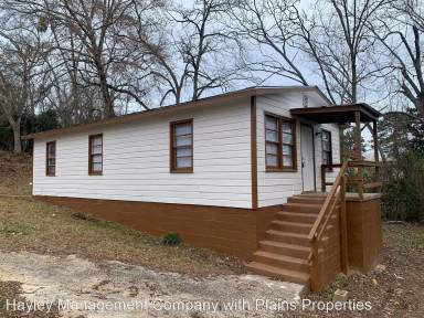 Main picture of 301 S 3rd St
