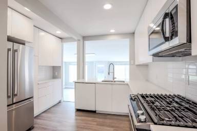 Main picture of 1939 Verbena St