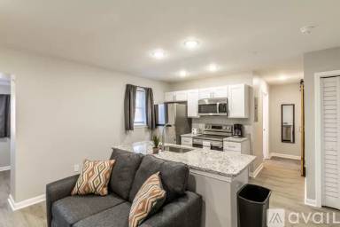 Main picture of 1329 Riverdale Dr