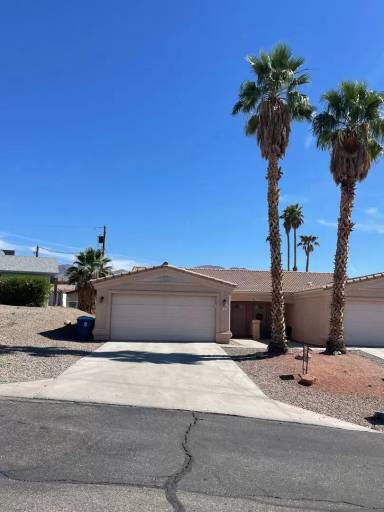 Main picture of 101 Lake Havasu Ave N