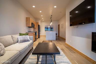 Main picture of 325 Central Ave