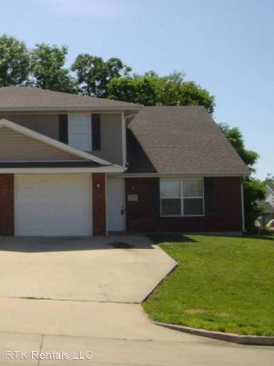 Main picture of 1709 Lakewood Dr