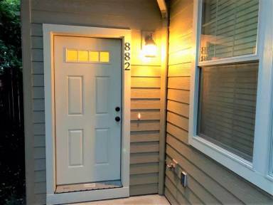 Main picture of 804 NW 26th St