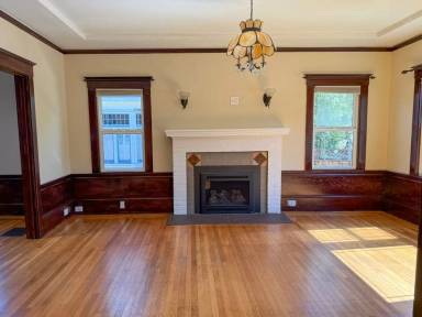 Main picture of 726 Acacia Dr