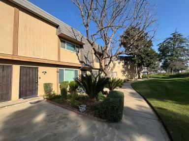 Main picture of 5164 E Ashlan 111