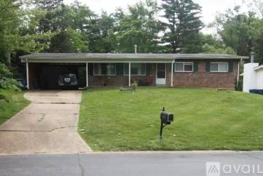 Main picture of 848 Mary Meadows Ln