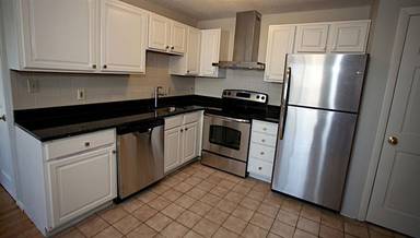 Main picture of 14 Murdock St