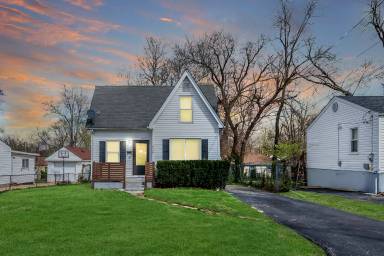 Main picture of 6136 Jackson Ave