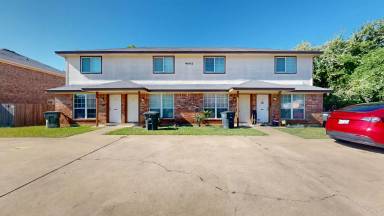 Main picture of 4002 Madison Dr