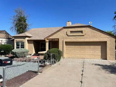 Main picture of 8814 W Coolidge St