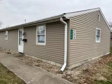 Main picture of 204 Warren St